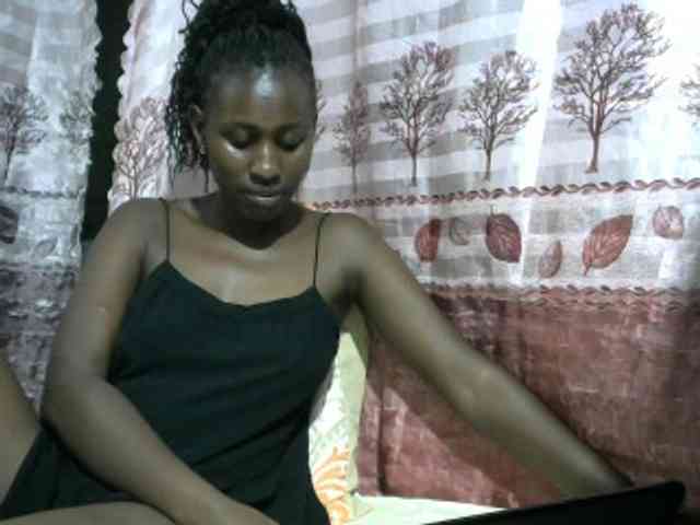 Africanqueen20 webcam