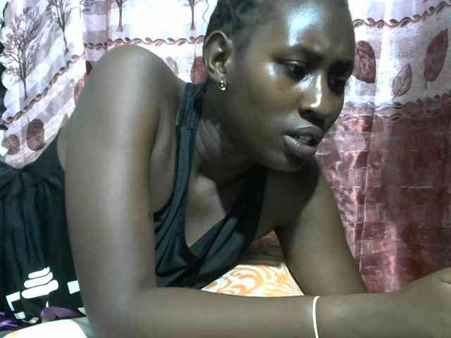 Africanqueen20 webcam