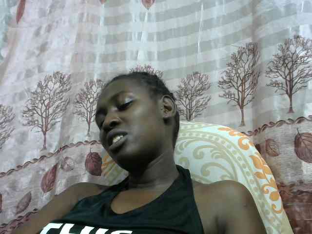 Africanqueen20 webcam