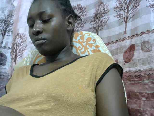 Africanqueen20 webcam