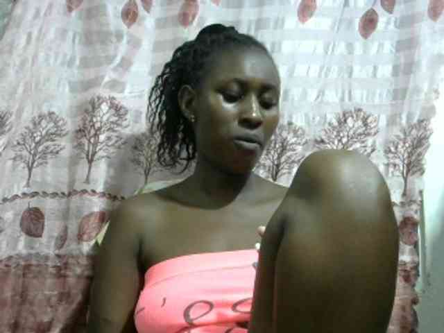 Africanqueen20 webcam