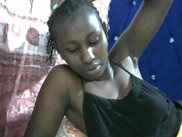 Africanqueen20 webcam