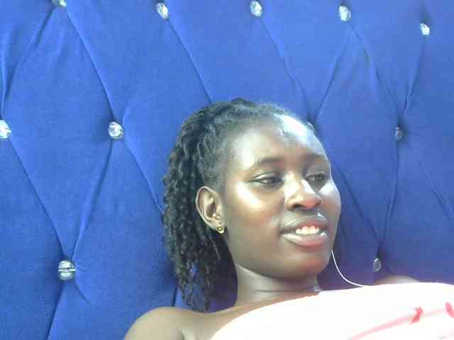 Africanqueen20 webcam