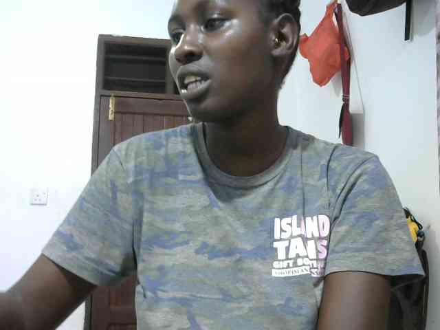 Africanqueen20 webcam