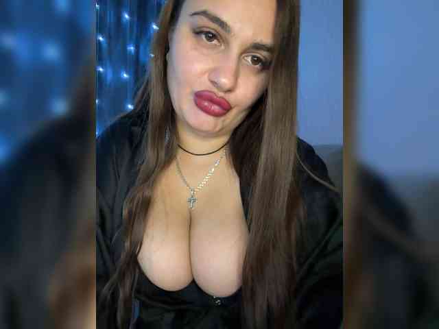 Sweetgirl31111 webcam