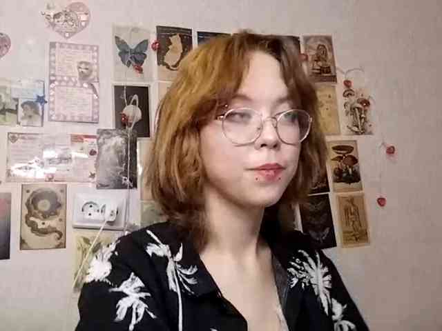 AthenaPopple webcam