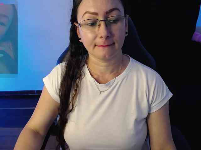 Milly-Sanchez webcam