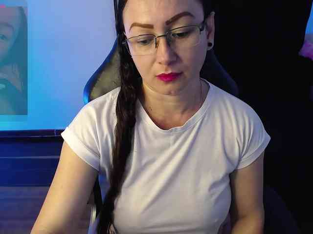 Milly-Sanchez webcam