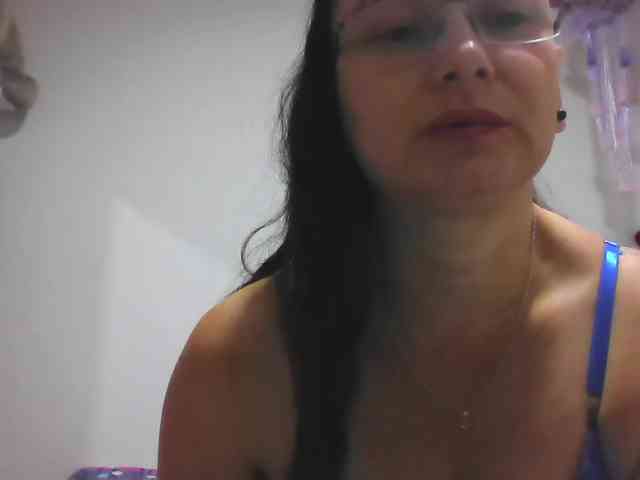 Milly-Sanchez webcam