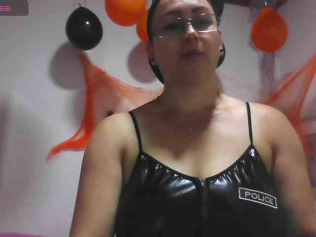 Milly-Sanchez webcam