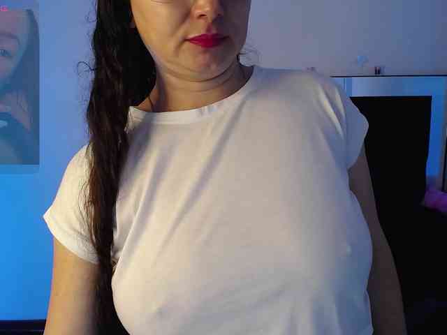 Milly-Sanchez webcam