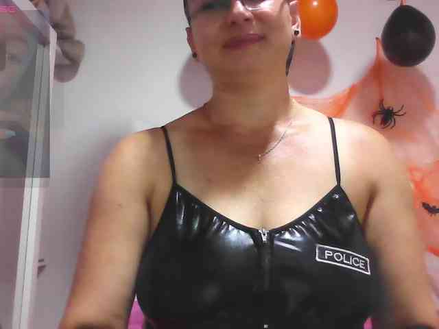 Milly-Sanchez webcam