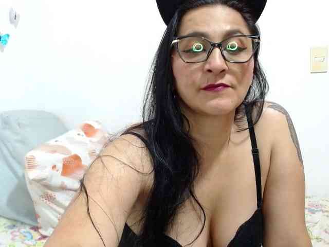 KarinaSuarez1 webcam