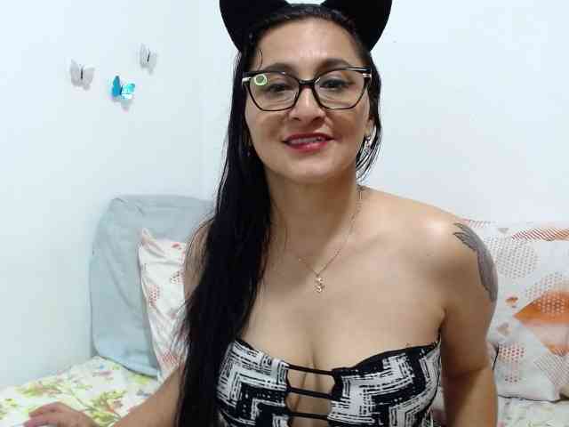 KarinaSuarez1 webcam
