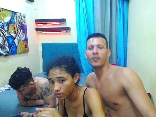 zarinabetifull webcam