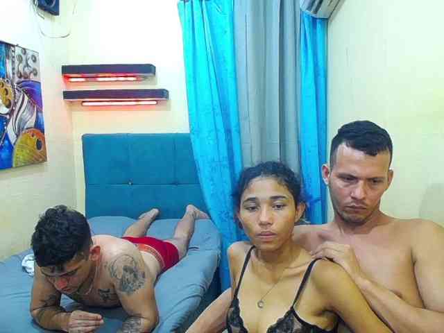 zarinabetifull webcam