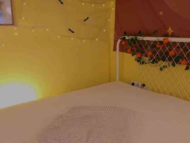 Lea_Belle webcam