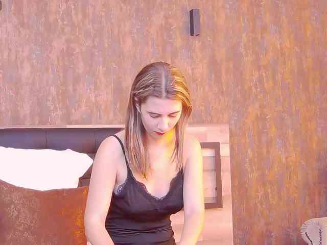 AylinFreya webcam
