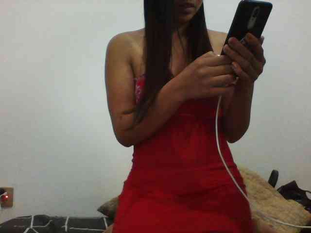 PrettyLie webcam