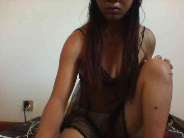 PrettyLie webcam