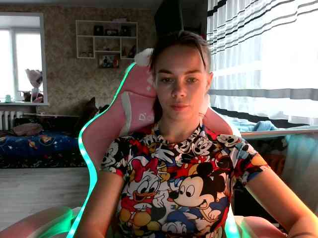 AngelicaLaurs webcam