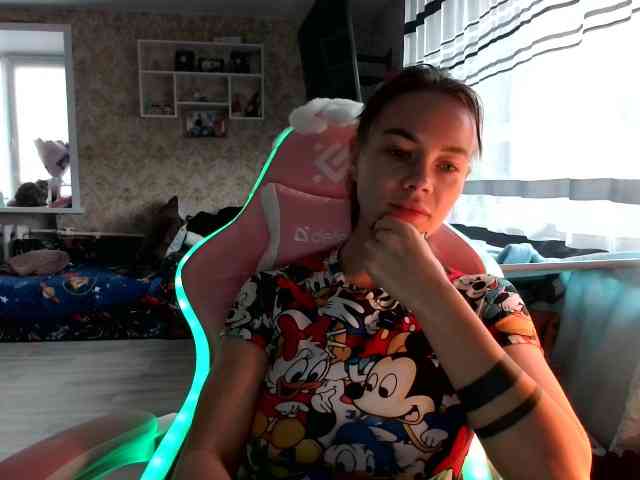 AngelicaLaurs webcam