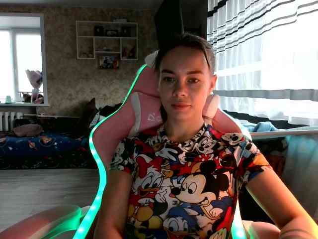 AngelicaLaurs webcam