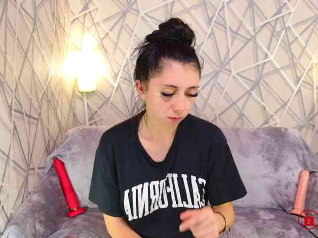CharmingLIA webcam