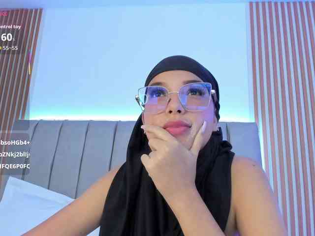 naishaa1 webcam