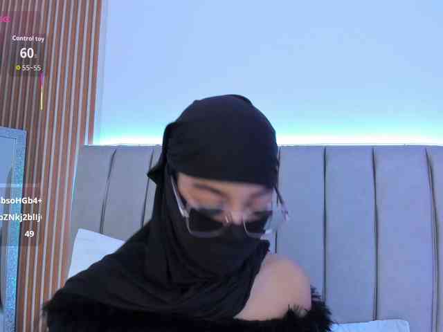 naishaa1 webcam