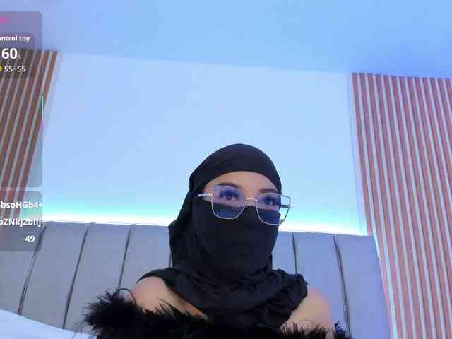 naishaa1 webcam