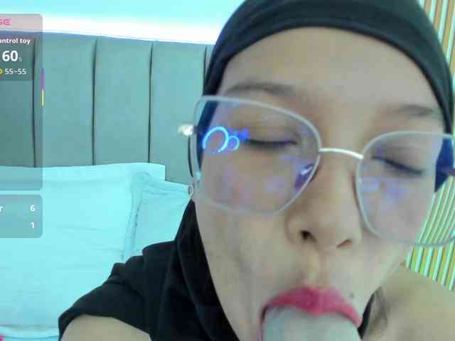 naishaa1 webcam
