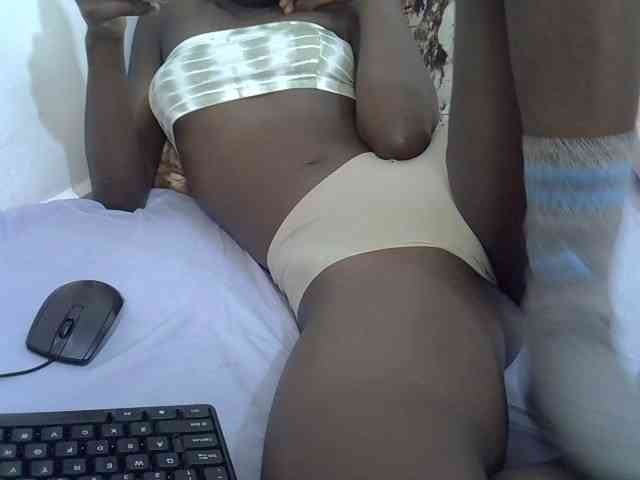 Cutteyslim9 webcam