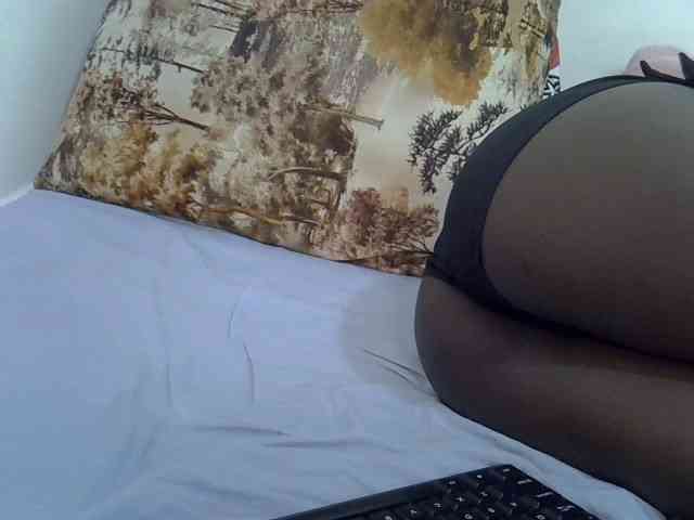 Cutteyslim9 webcam