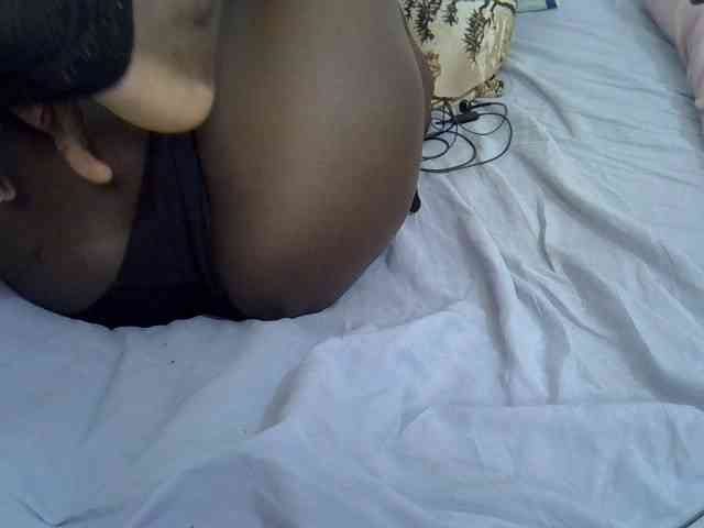 Cutteyslim9 webcam