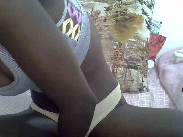 Cutteyslim9 webcam