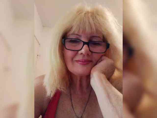 BoloshkaBlonda webcam