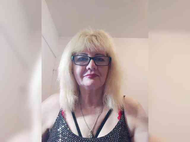 BoloshkaBlonda webcam