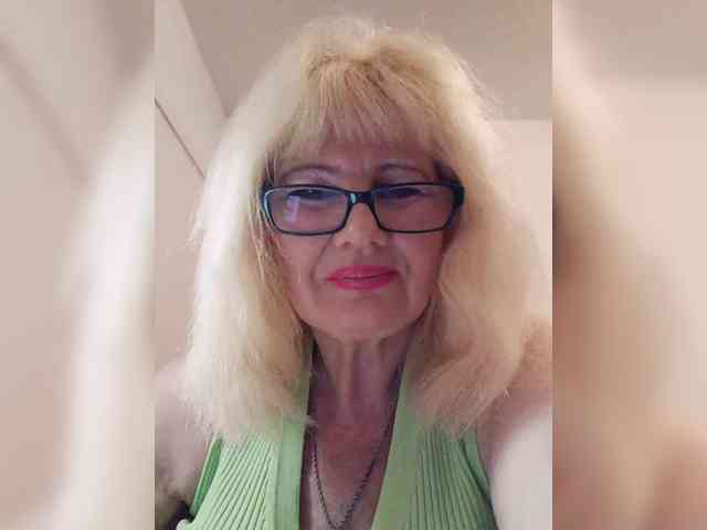 BoloshkaBlonda webcam