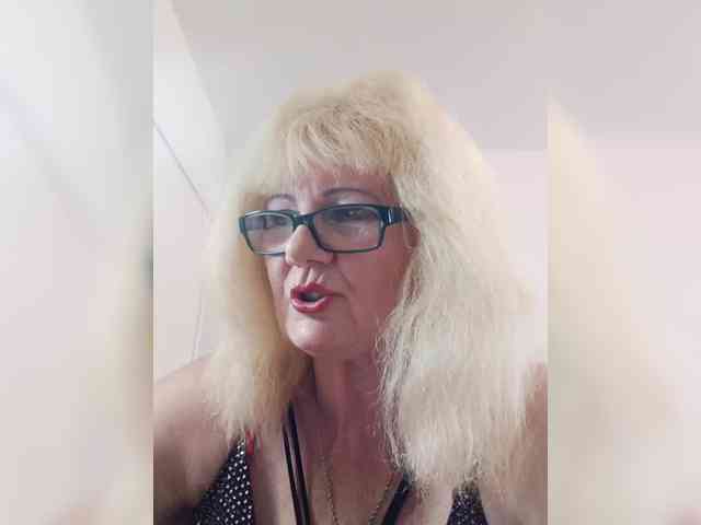 BoloshkaBlonda webcam