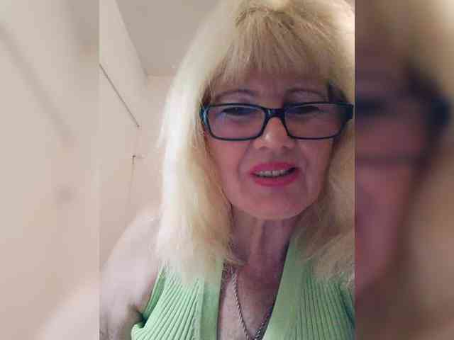 BoloshkaBlonda webcam