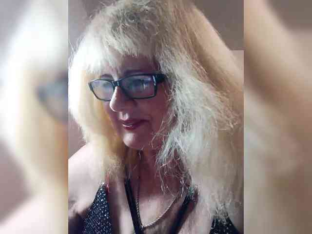 BoloshkaBlonda webcam