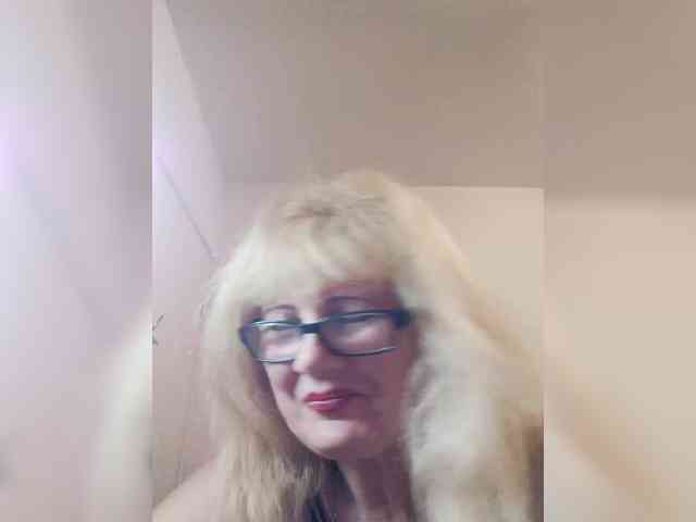 BoloshkaBlonda webcam