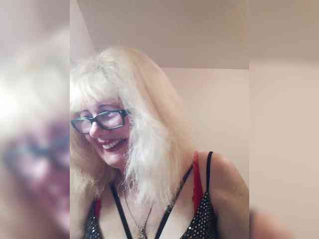 BoloshkaBlonda webcam