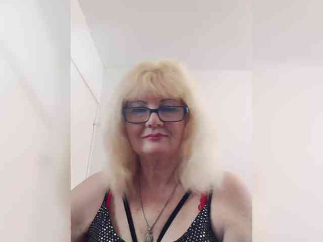 BoloshkaBlonda webcam