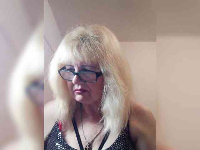 BoloshkaBlonda webcam