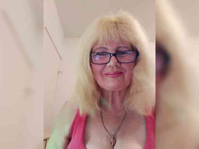 BoloshkaBlonda webcam