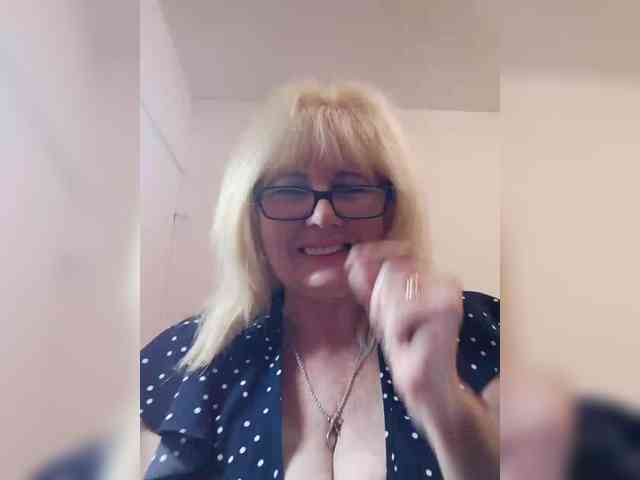 BoloshkaBlonda webcam