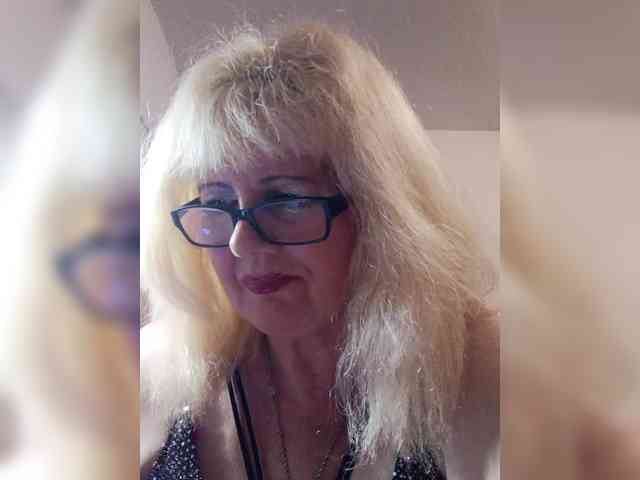 BoloshkaBlonda webcam