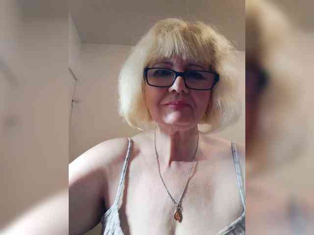 BoloshkaBlonda webcam